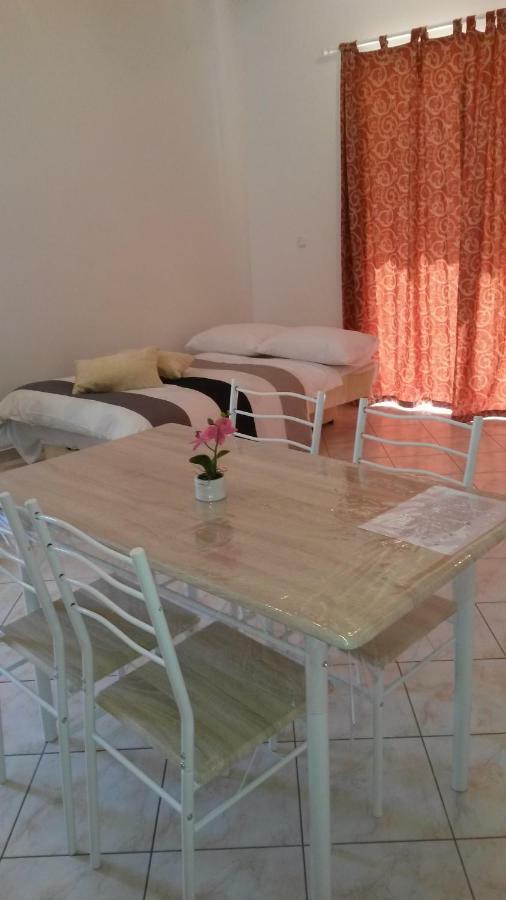 Apartman Lana Banjole Bagian luar foto