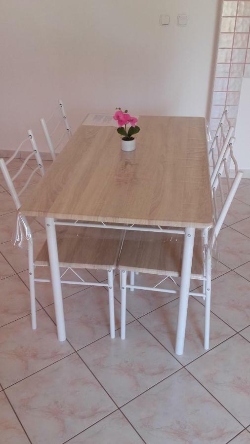 Apartman Lana Banjole Bagian luar foto