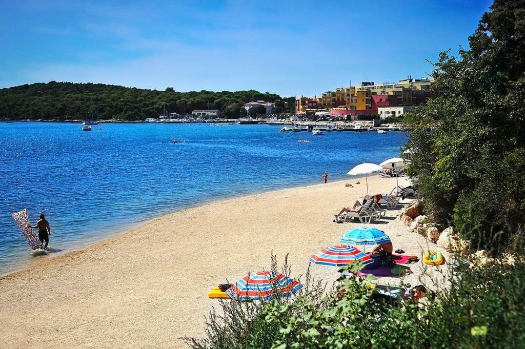 Apartman Lana Banjole Bagian luar foto